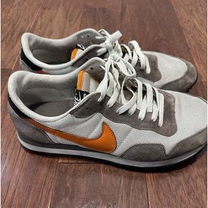 Nike Vintage Pegasus Men’s Shoes - Size 10